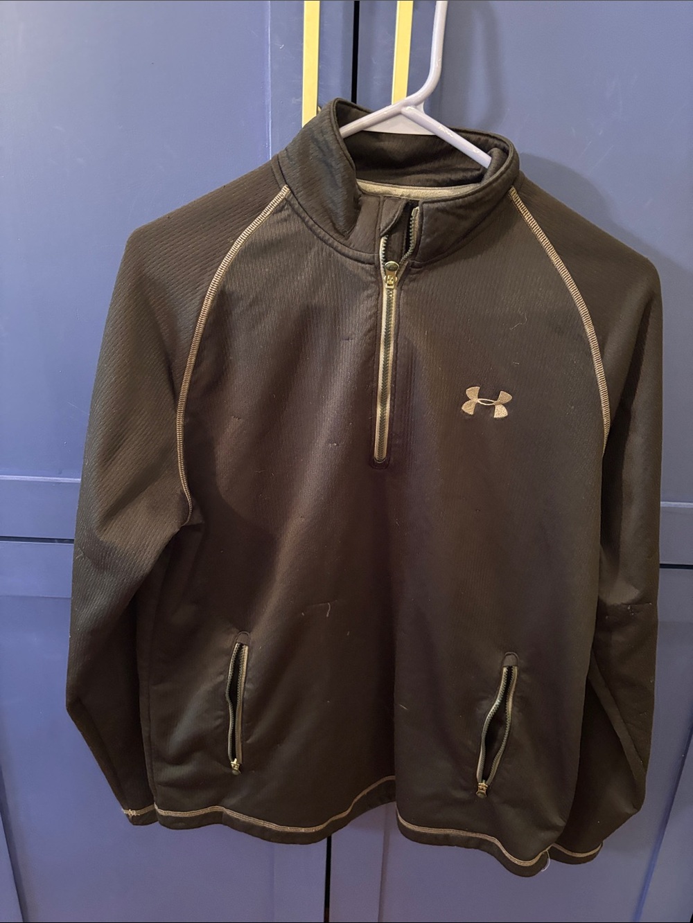 Under Armour Men's Black Polyester Quarter-Zip Performance Jacket
